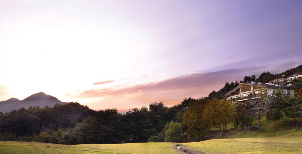 Club Es Jecheon Resort Chechon Экстерьер фото