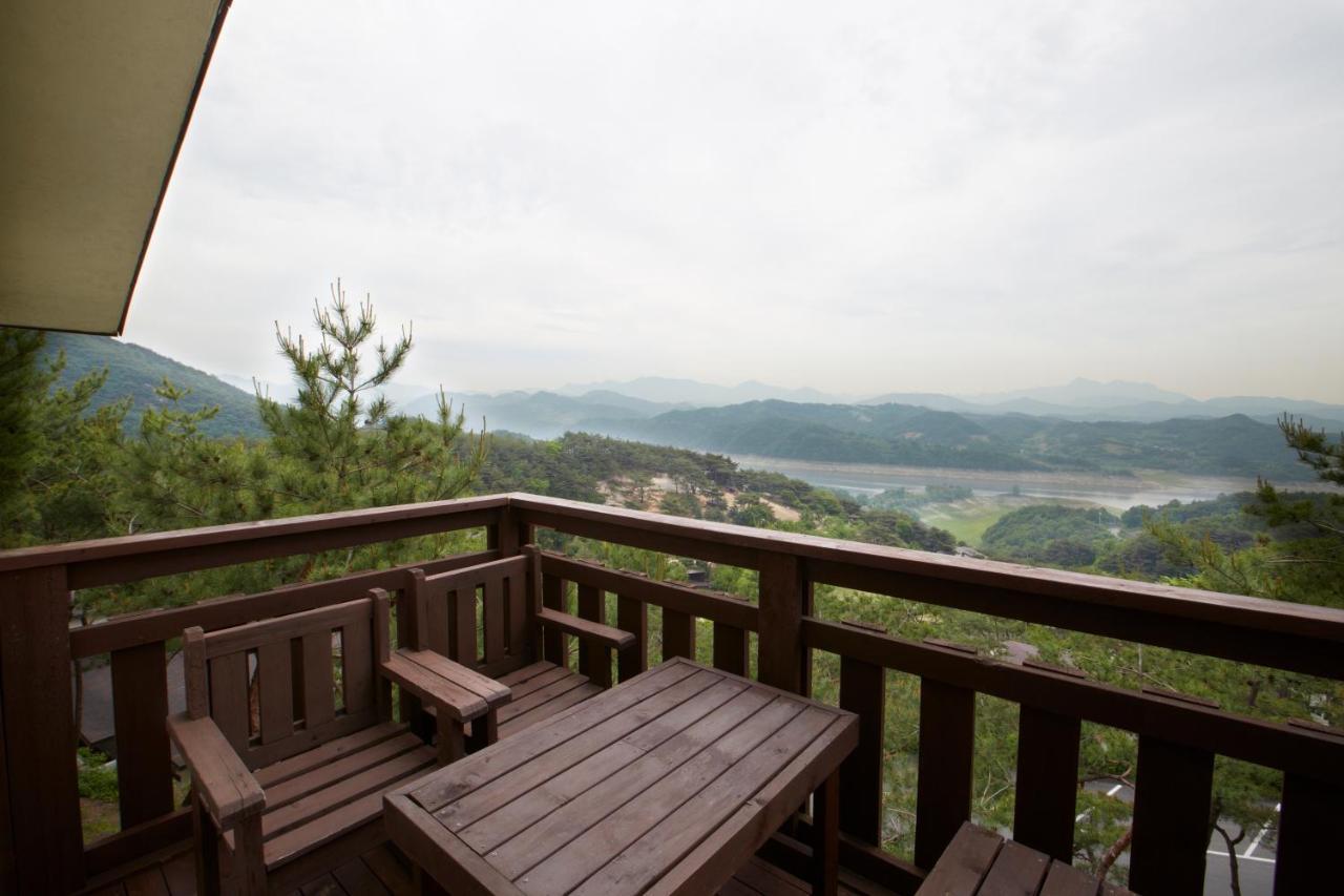 Club Es Jecheon Resort Chechon Экстерьер фото